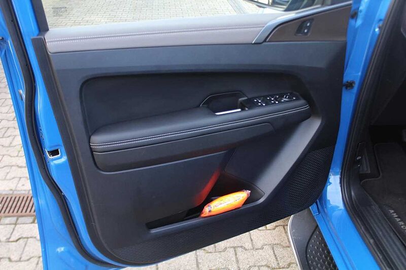 Volkswagen AMAROK STYLE 4MOTION DOKA HARDTOP / AHK / LEDER / STANDHEIZUNG 3.0 TDI 177 kW St