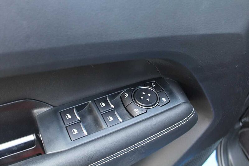 Volkswagen AMAROK STYLE 4MOTION DOKA HARDTOP / AHK / LEDER / STANDHEIZUNG 3.0 TDI 177 kW St