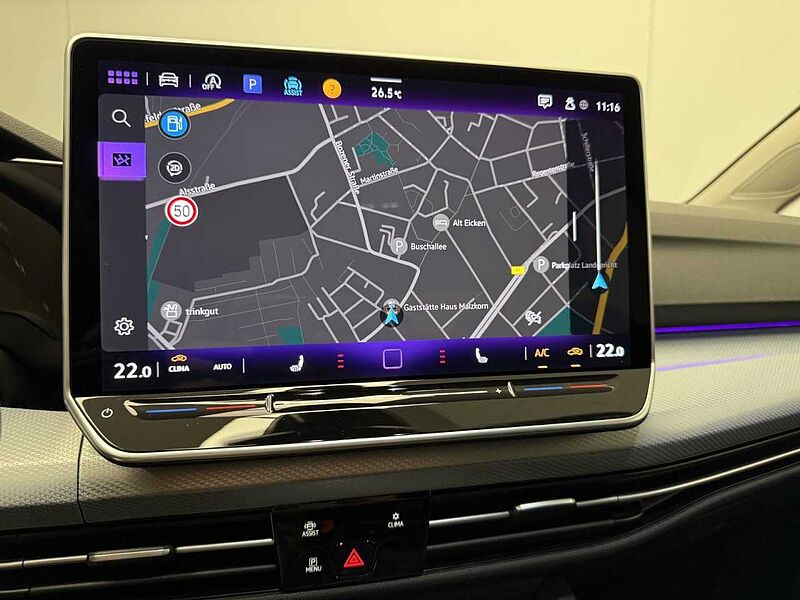 Volkswagen Golf VIII 1.5 TSI DSG GOAL 2,49% Klima Navi