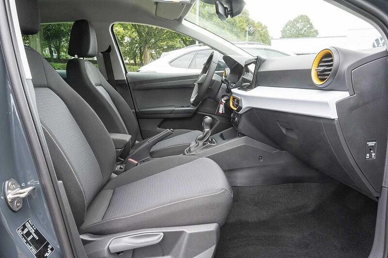 SEAT Ibiza Road Edition 1.0 TSI NAV+SitzHZ+Klima