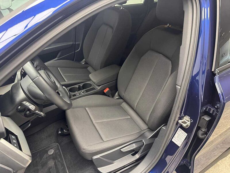 Audi A3 Sportback 30 TFSI S line Klima Navi
