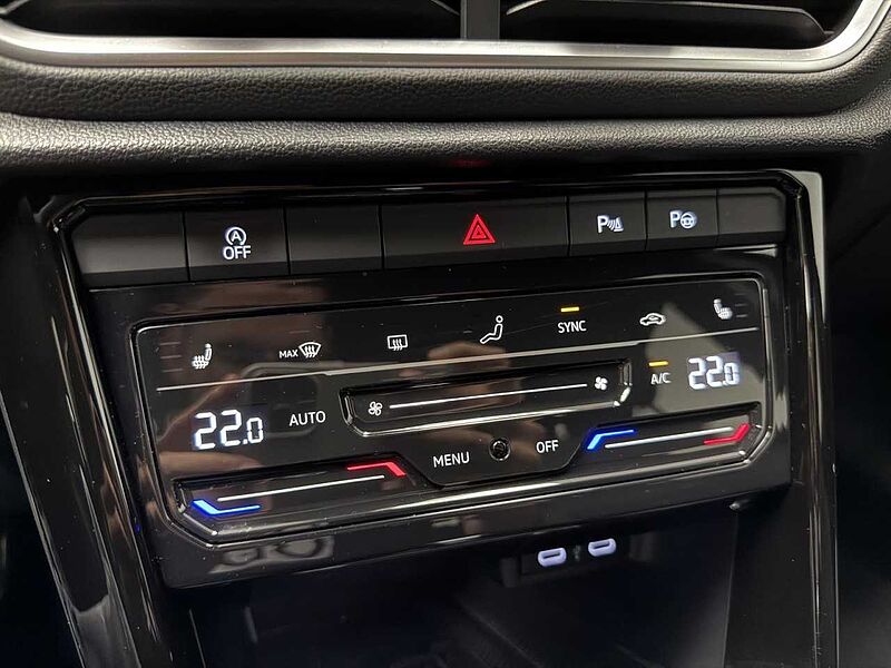 Volkswagen T-Roc 2.0 TSI DSG 4Motion R-Line Klima Navi