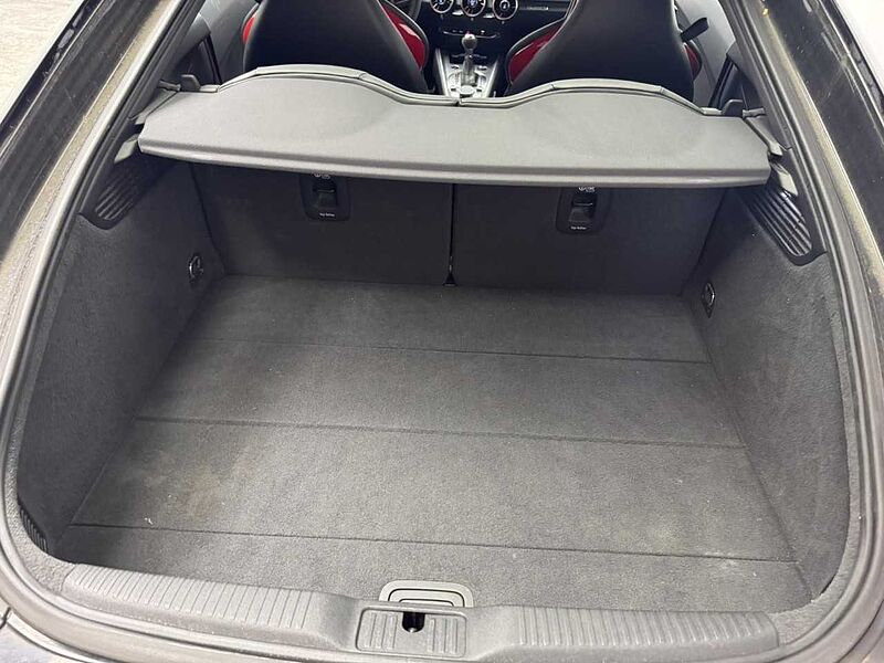 Audi TT RS Coupe 2.5 TFSI quattro Sportabgasanlage