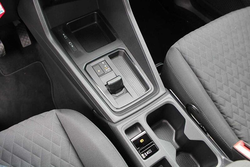 Volkswagen CADDY LIFE 1.5 TSI DSG / AHK / ACC / FLÜGELTÜREN / STANDHEIZUNG /