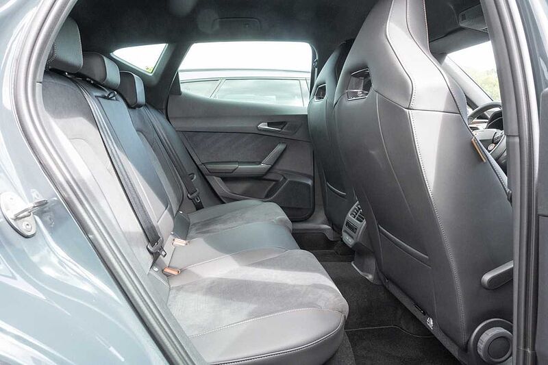 CUPRA Formentor FACELIFT 1.5 eTSI DSG+Dynamic+IntelligentDrive