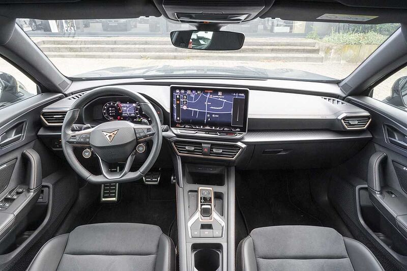 CUPRA Formentor FACELIFT 1.5 eTSI DSG+Dynamic+IntelligentDrive