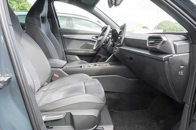 CUPRA Formentor FACELIFT 1.5 eTSI DSG+Dynamic+IntelligentDrive