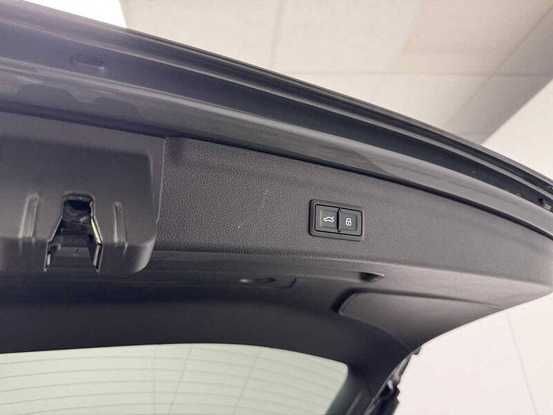 Audi Q3 35 TDI basis Klima Navi Rückfahrkamera