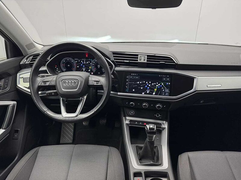Audi Q3 35 TDI basis Klima Navi Rückfahrkamera