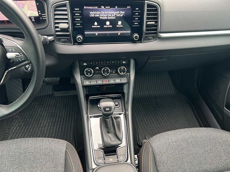 SKODA Karoq 1.5 TSI ACT Clever OPF *AHK *R. KAM Klima