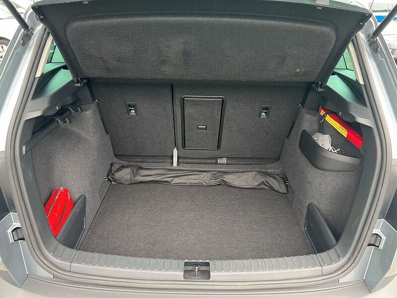 SKODA Karoq 1.5 TSI ACT Clever OPF *AHK *R. KAM Klima