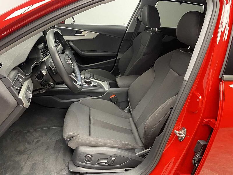Audi A4 Avant 45 TFSI quattro S line Klima Navi