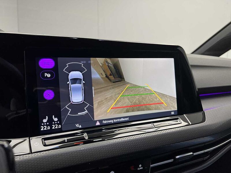 Volkswagen Golf VIII GTI 2.0 TSI DSG Klima Navi