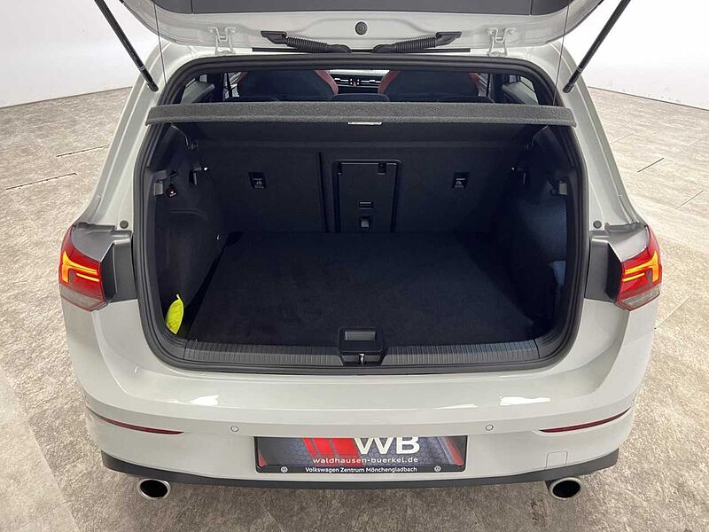 Volkswagen Golf VIII GTI 2.0 TSI DSG Klima Navi