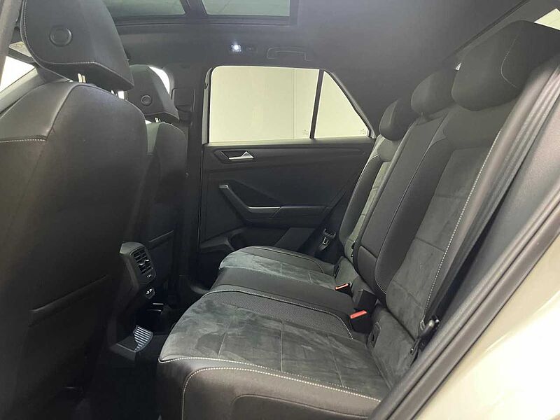 Volkswagen T-Roc 1.5 TSI DSG Style Panorama Klima Navi