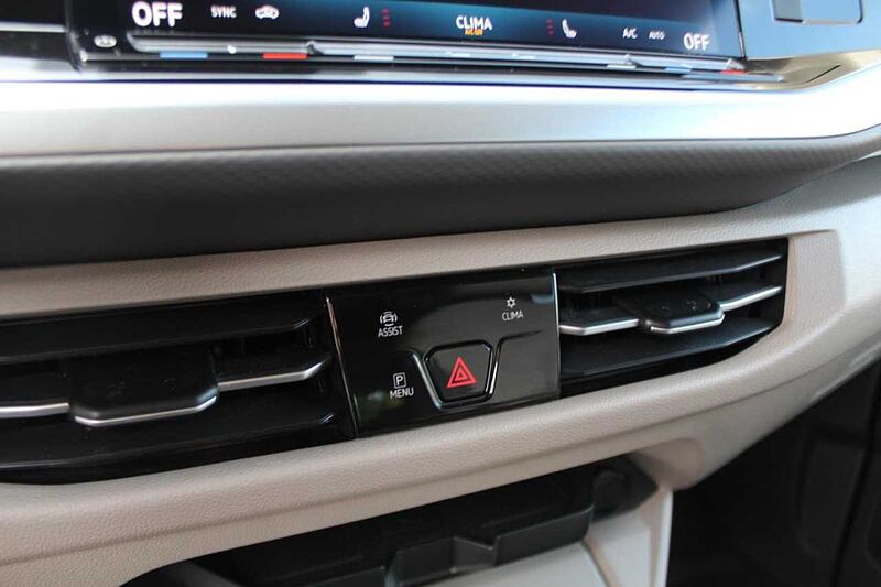 Volkswagen MULTIVAN 2.0 TDI DSG / AHK / NAVI / HEAD UP / LEDER Life Up!