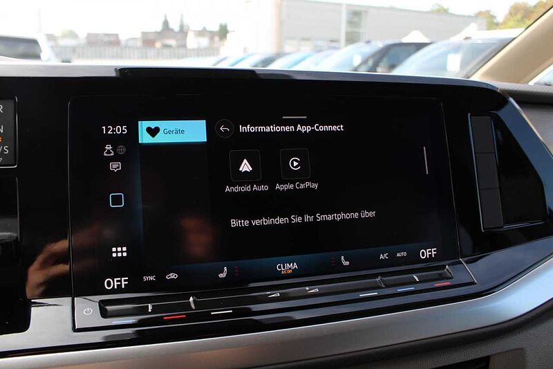 Volkswagen MULTIVAN 2.0 TDI DSG / AHK / NAVI / HEAD UP / LEDER Life Up!