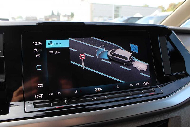 Volkswagen MULTIVAN 2.0 TDI DSG / AHK / NAVI / HEAD UP / LEDER Life Up!