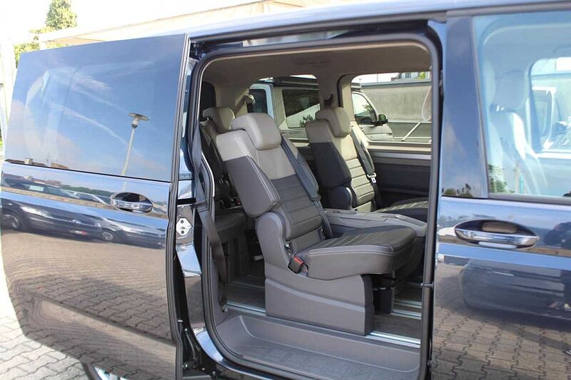 Volkswagen MULTIVAN 2.0 TDI DSG / AHK / NAVI / HEAD UP / LEDER Life Up!