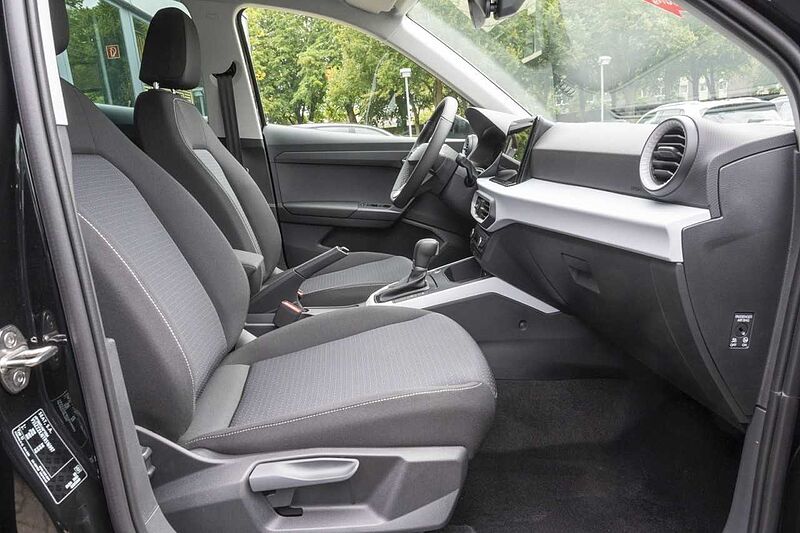 SEAT Arona Road Edition 1.0 TSI DSG LED+NAV+Kamera+Allw