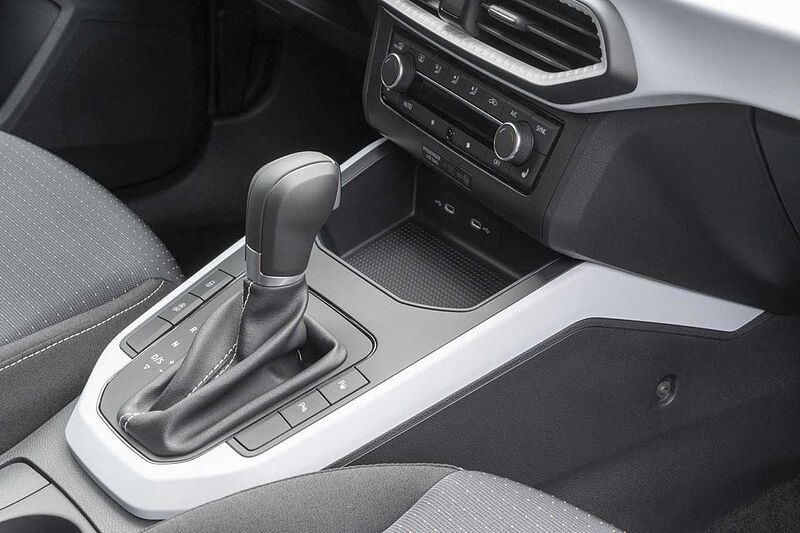 SEAT Arona Road Edition 1.0 TSI DSG LED+NAV+Kamera+Allw