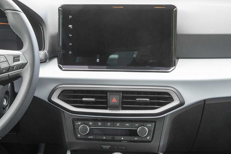 SEAT Arona Road Edition 1.0 TSI DSG NAV+Kamera+ACC