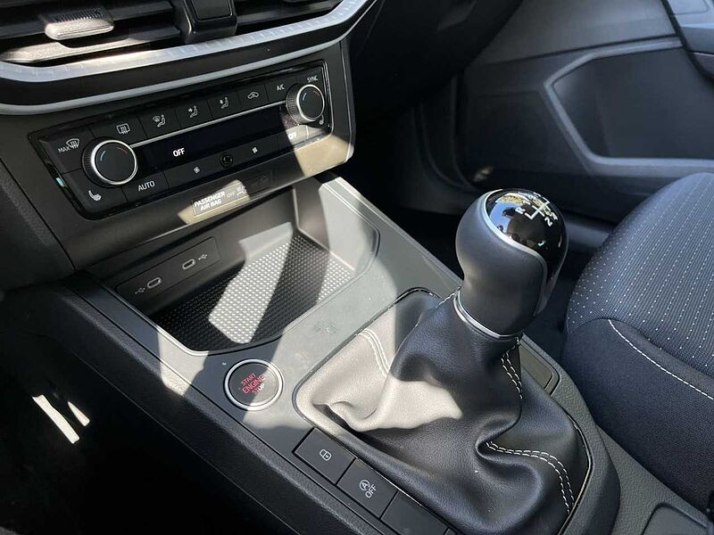 SEAT IBIZA ROAD EDITION 1.0 TSI RFK+VOLL LED+NAVI+SHZ