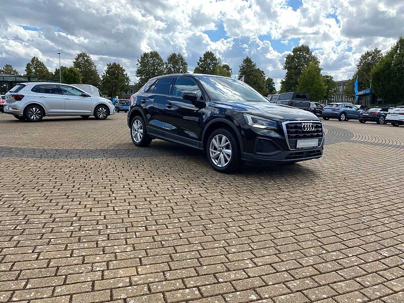 Audi Q2 35 TFSI S-Tronic*RFK*LED*AW-REIFEN*PDC*SHZ*