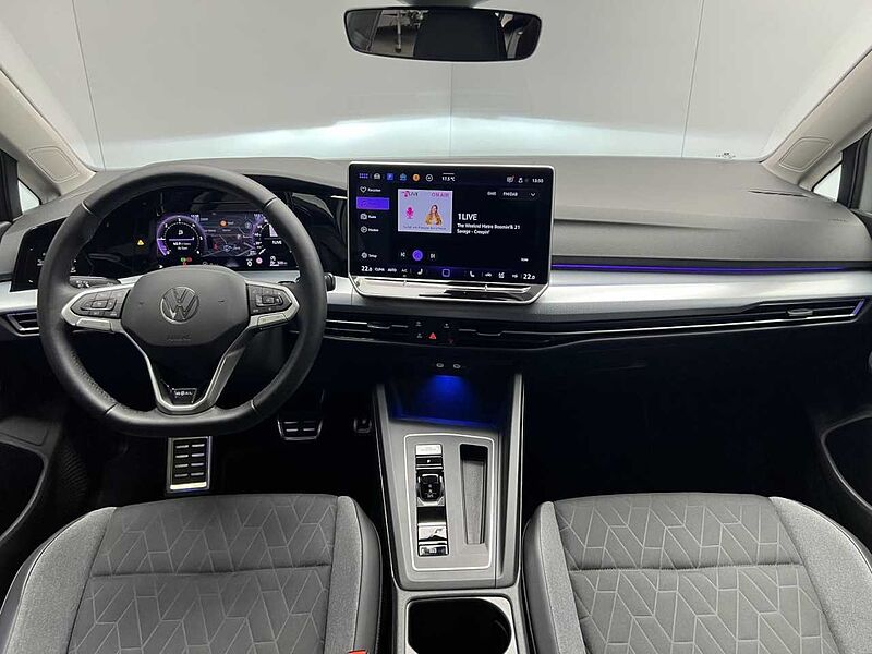 Volkswagen Golf VIII 2.0 TDI DSG GOAL 2,49% Klima Navi