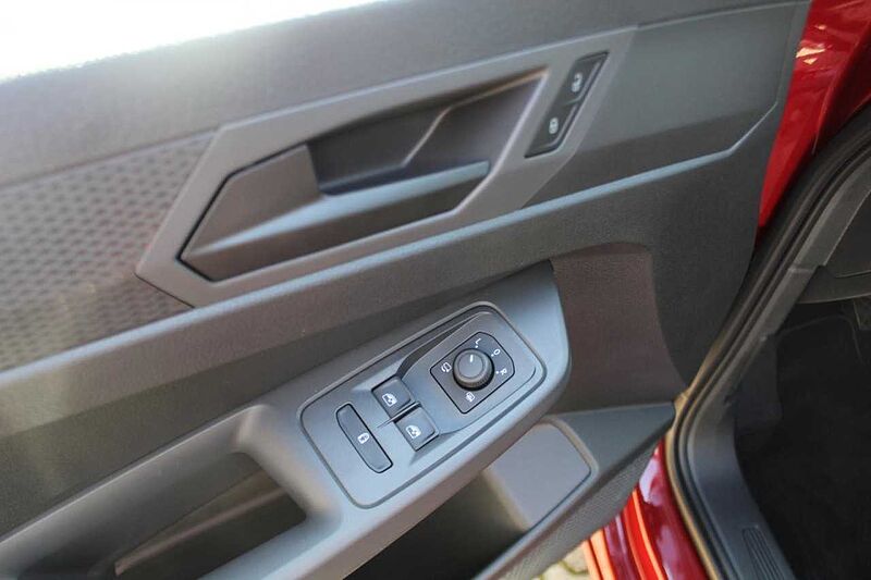 Volkswagen CADDY LIFE 2.0 TDI / ACC / NAVI / FLÜGELTÜREN Basis