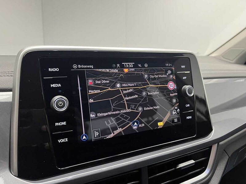 Volkswagen T-Roc 1.5 TSI DSG Style Klima Navi