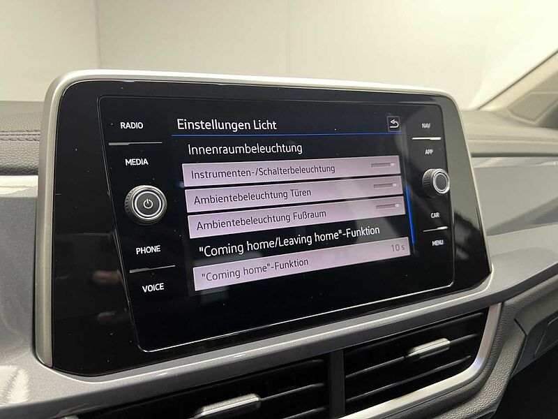 Volkswagen T-Roc 1.5 TSI DSG Style Klima Navi