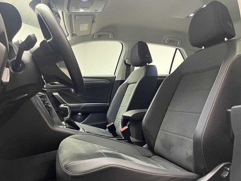 Volkswagen T-Roc 1.5 TSI DSG Style Klima Navi