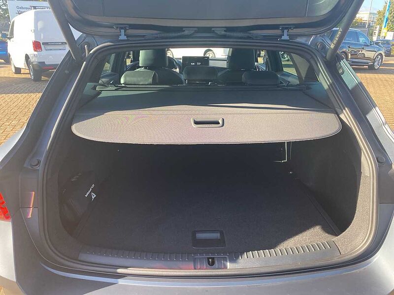 CUPRA Leon 1.5 eTSI DSG 1.5 eTSI *Pano*Kessy*Car-Play*