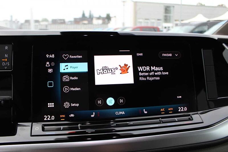 Volkswagen MULTIVAN 2.0 TDI DSG / AHK / LEDER / HEAD UP / NAVI Life Up!