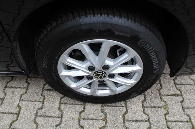 Volkswagen MULTIVAN 2.0 TDI DSG / AHK / LEDER / HEAD UP / NAVI Life Up!