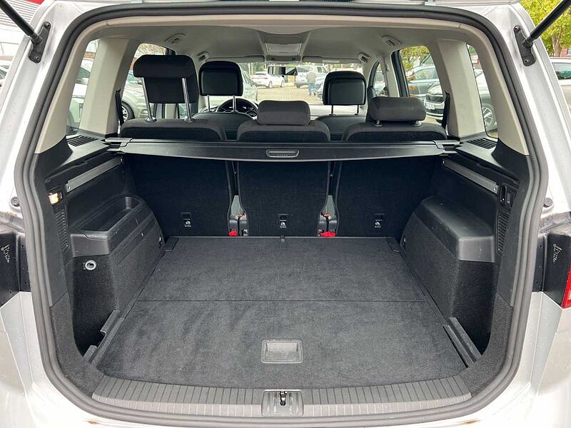 Volkswagen Touran 2.0 TDI Comfortline *AHK *Navi *SH *PDC