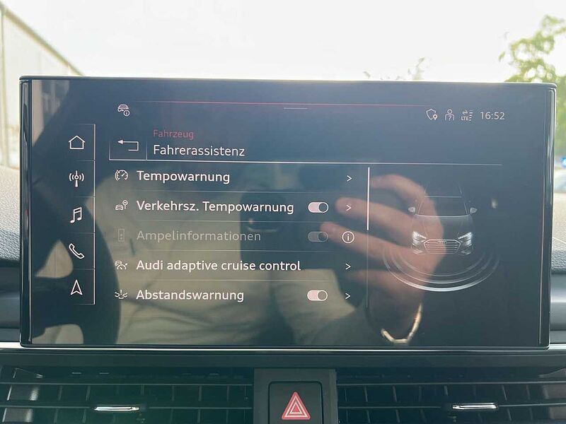 Audi A4 40 2.0 TFSI Avant S line *R. KAM *Standheizung