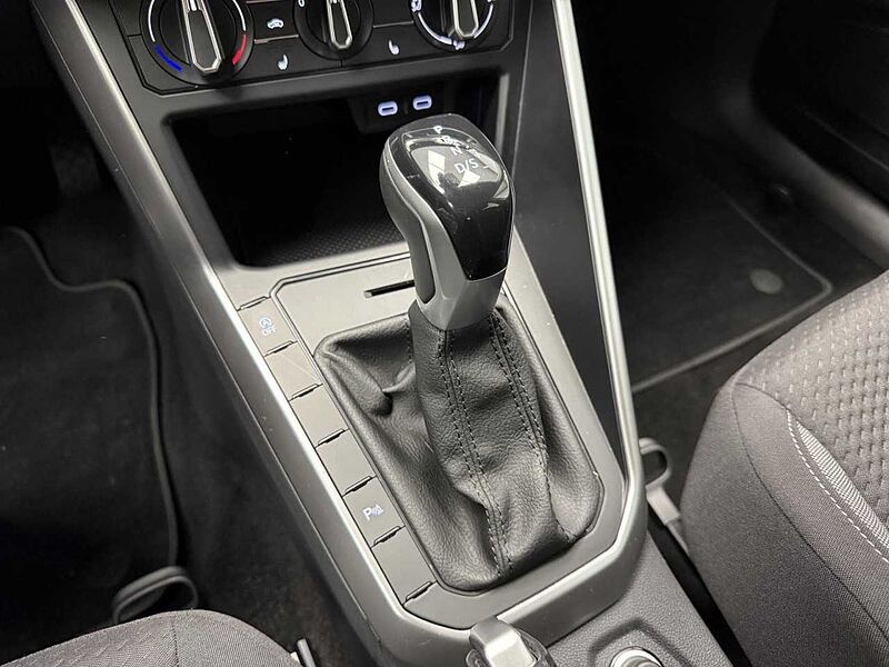 Volkswagen Polo 1.0 TSI DSG Life Klima Einparkhilfe