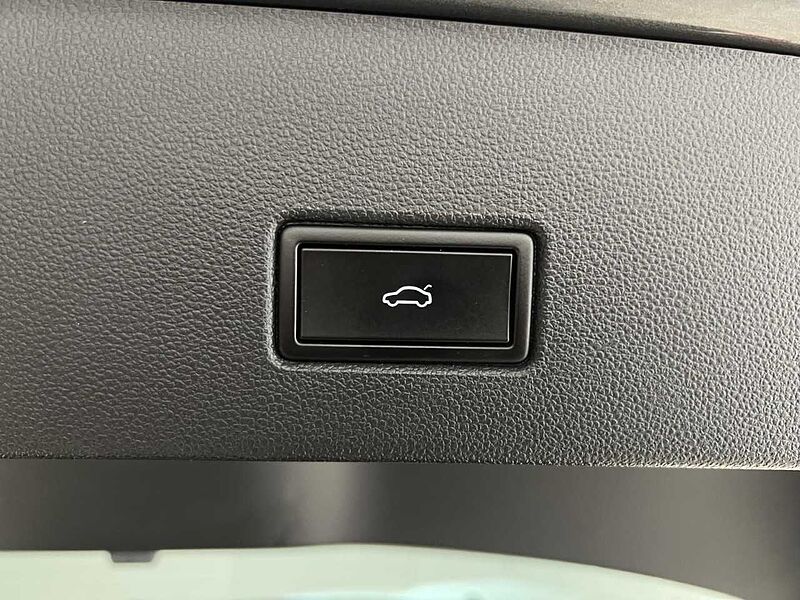 Volkswagen T-Roc 2.0 TSI DSG Sport 4Motion Klima Navi