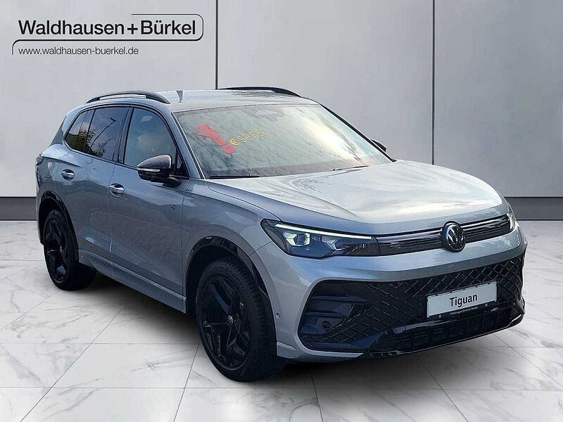 Volkswagen Tiguan R-Line 2,0 l TDI SCR DSG*AHK*360*RFK*ACC*