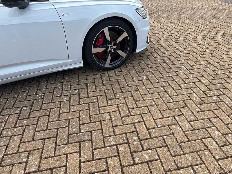 Audi A6 55 2.0 TFSI quattro Avant S-LINE*AHK*B&O*ACC*