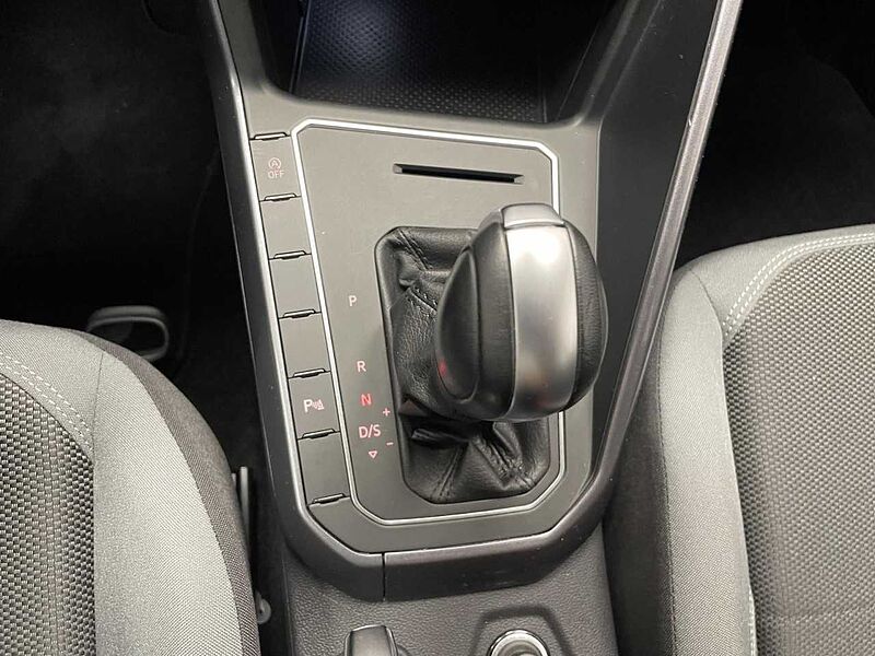 Volkswagen Polo 1.0 TSI DSG Highline Klima Rückfahrkamera