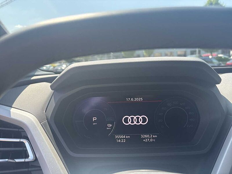 Audi Q4 40 e-tron*RFK*MMI*APS*ADVANCED*GRA*LED*19ZOLL*