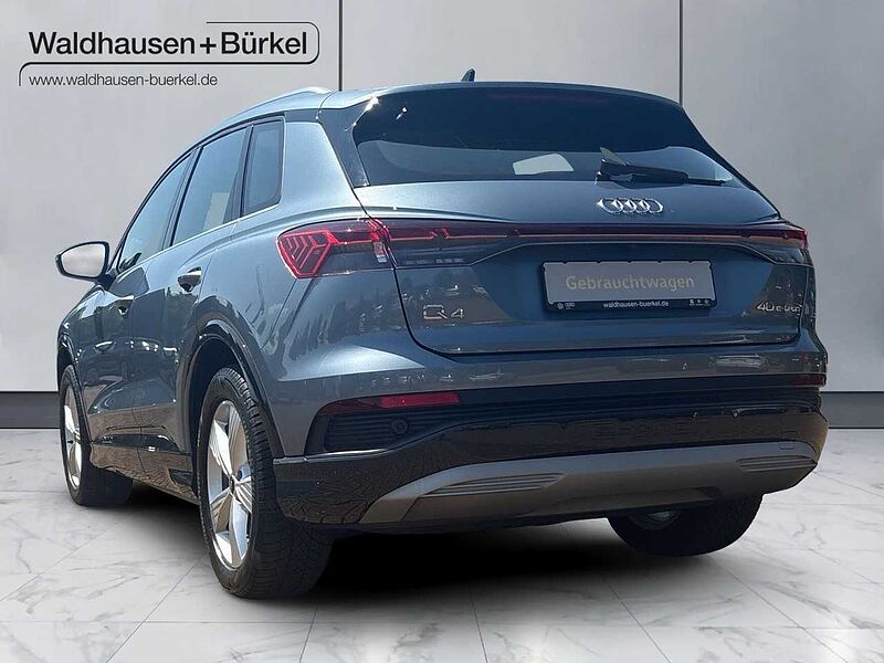 Audi Q4 40 e-tron*RFK*MMI*APS*ADVANCED*GRA*LED*19ZOLL*
