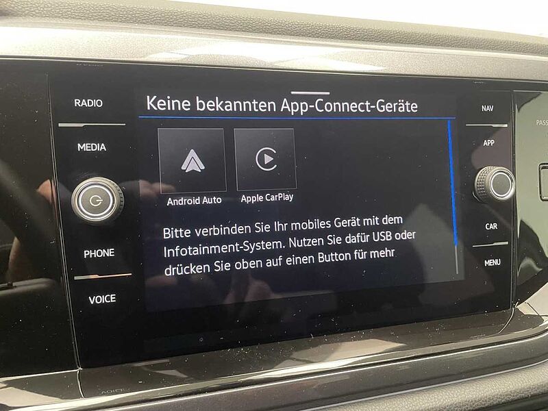 Volkswagen Taigo 1.0 TSI DSG Style Klima Navi Einparkhilfe