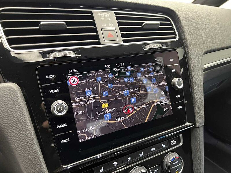 Volkswagen Golf VII GTI Performance 2.0 TSI DSG Klima Navi