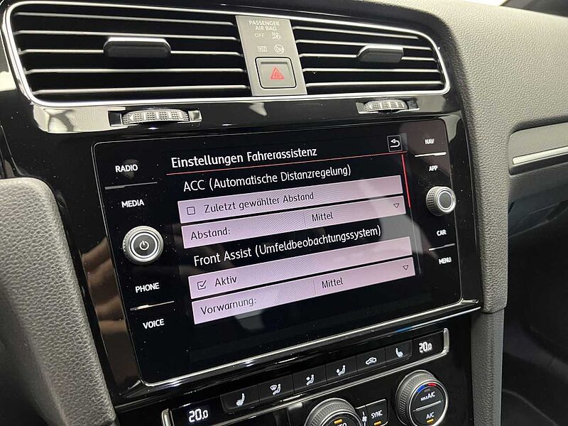 Volkswagen Golf VII GTI Performance 2.0 TSI DSG Klima Navi