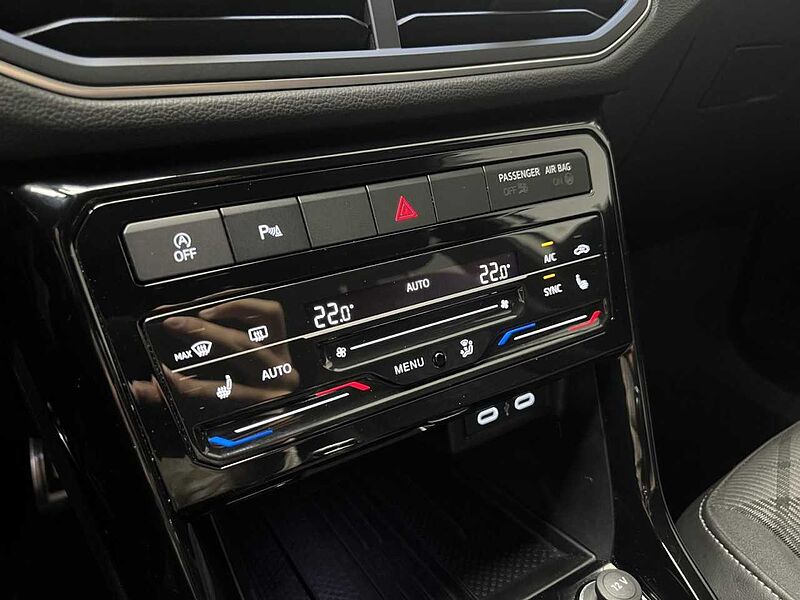 Volkswagen T-Cross 1.5 TSI DSG R-Line Klima Navi