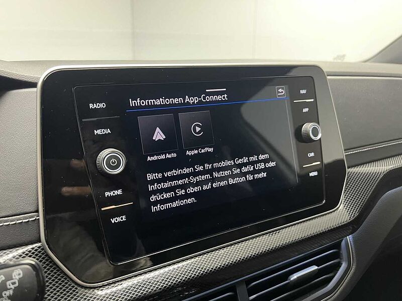 Volkswagen T-Cross 1.5 TSI DSG R-Line Klima Navi